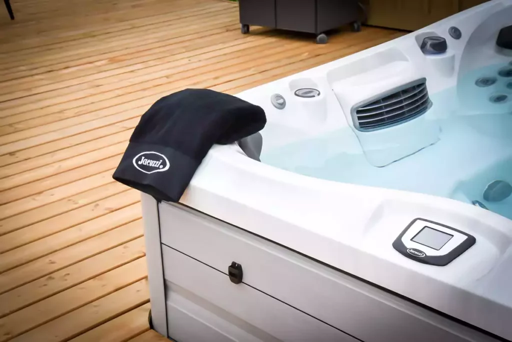 jacuzzi® hot tub features