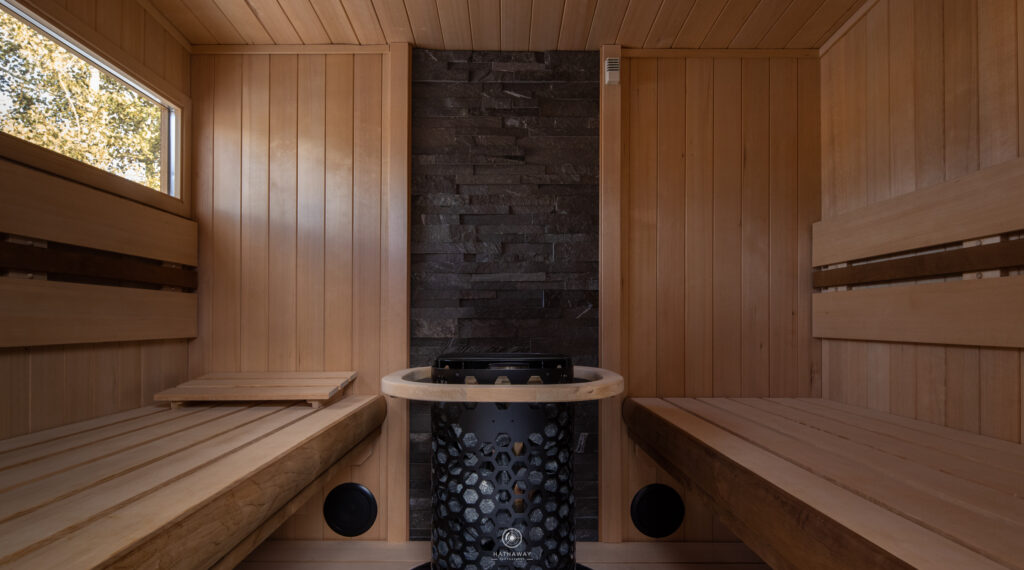 Infrared sauna vs traditional sauna