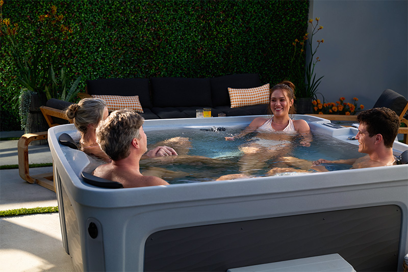 Your Complete Guide to What to Look for When Buying a Hot Tub