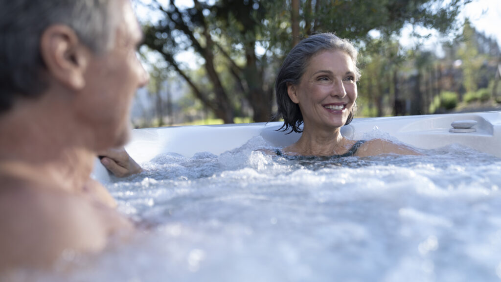 Your Complete Guide to What to Look for When Buying a Hot Tub